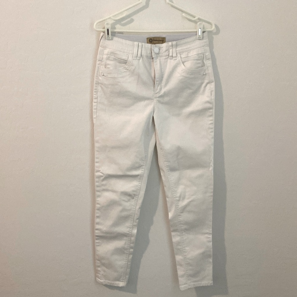 White Democracy Women's Jeans Size 6